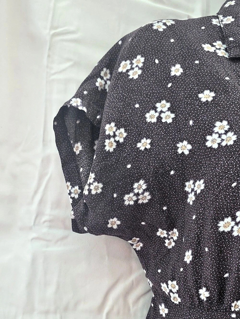 Kimchi Blue Urban Outfitters Lucy Printed Shirt Dress - Picture 9 of 10